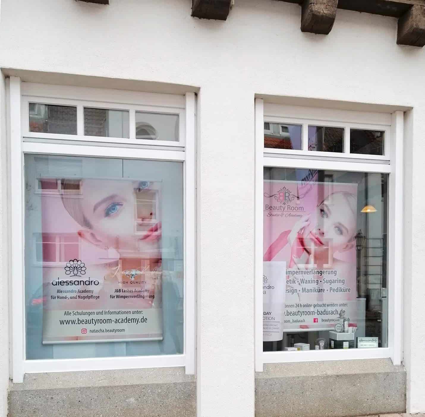 Exklusiver Satin-Dekobanner (Studiodeko / Schaufenster) 100x200cm - Image 3