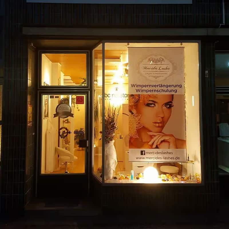 Exklusiver Satin-Dekobanner (Studiodeko / Schaufenster) 100x200cm - Image 9